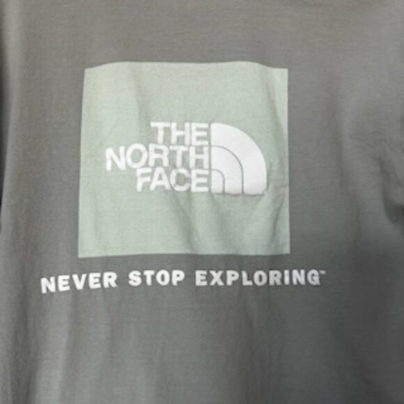 The North Face Men's Classic Fit Long Sleeve Shirt Tee Crewneck - Picture 9 of 11